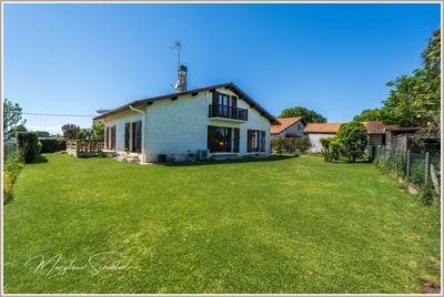 Maison - 182 m² - 5 pièces