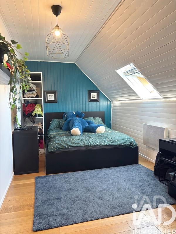 Maison - 110 m² - 4 pièces