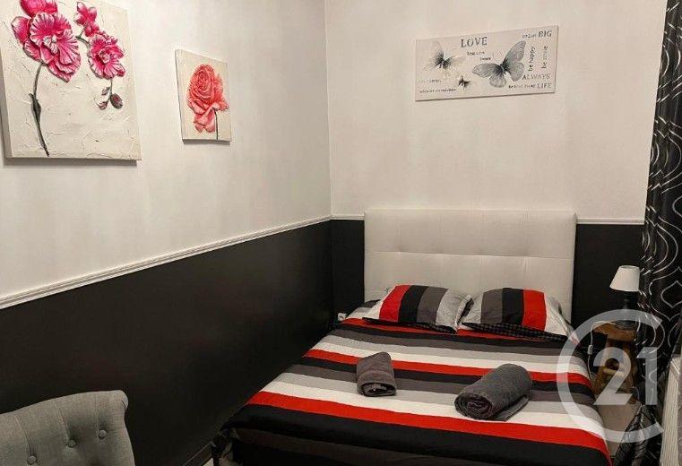 Appartement - 82 m² - 7 pièces