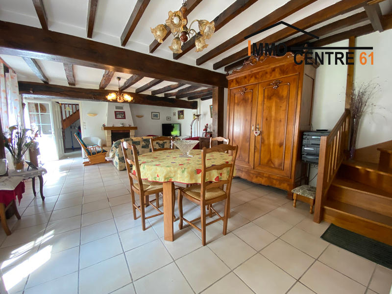 Maison - 140 m² - 6 pièces