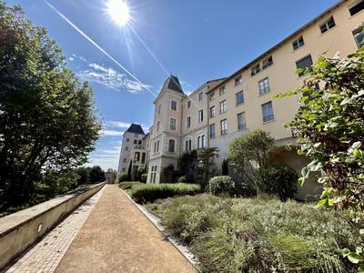 Appartement - 129 m² - 4 pièces