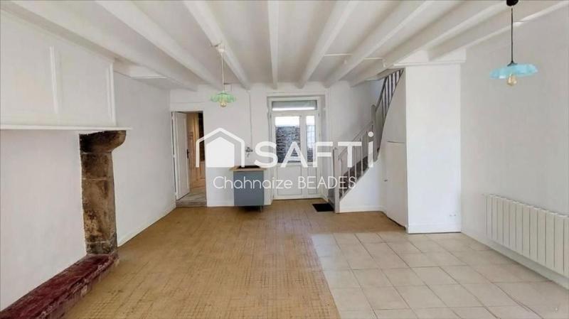 Maison - 75 m² - 5 pièces