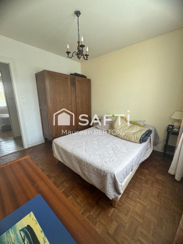 Maison - 94 m² - 5 pièces