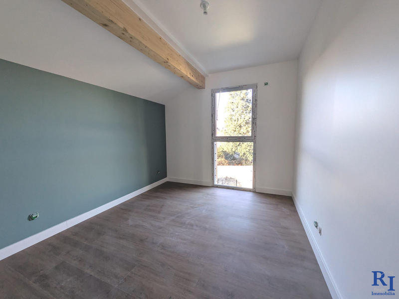 Maison contemporaine - 94 m² - 5 pièces