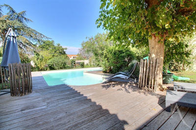 Maison - 150 m² - 4 pièces