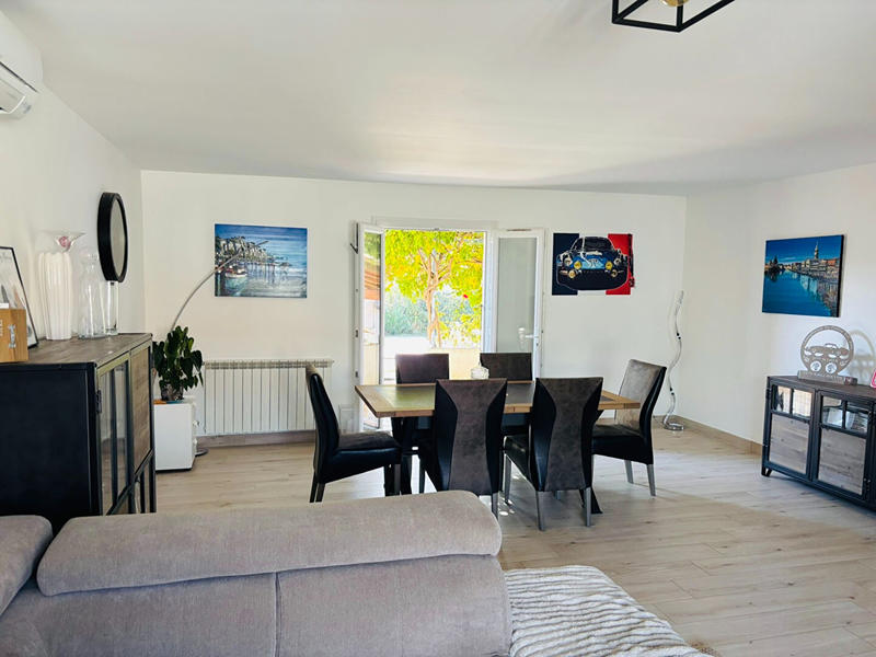 Maison - 142 m² - 6 pièces