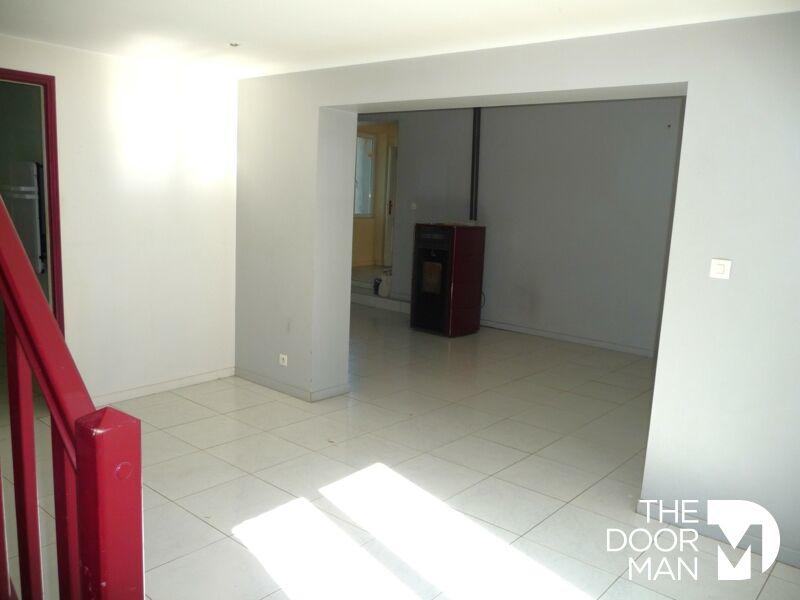 Demeure - 91 m² - 3 pièces