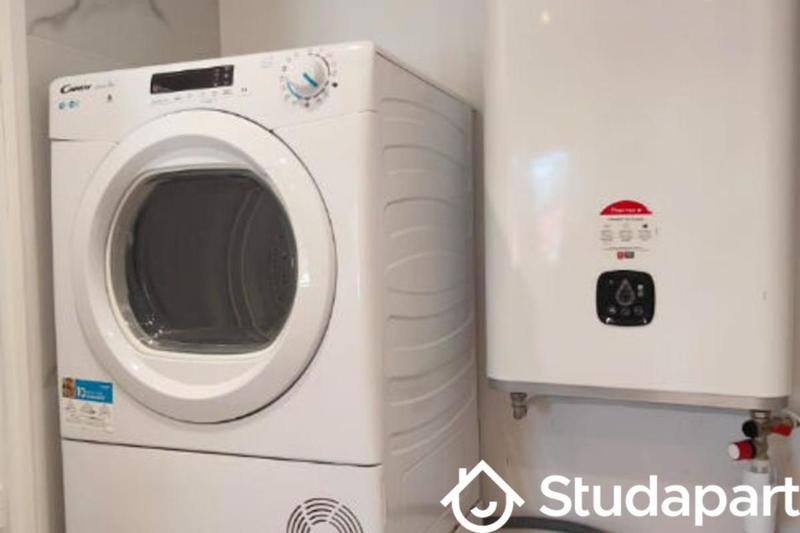 Studio - 46 m² - 3 pièces