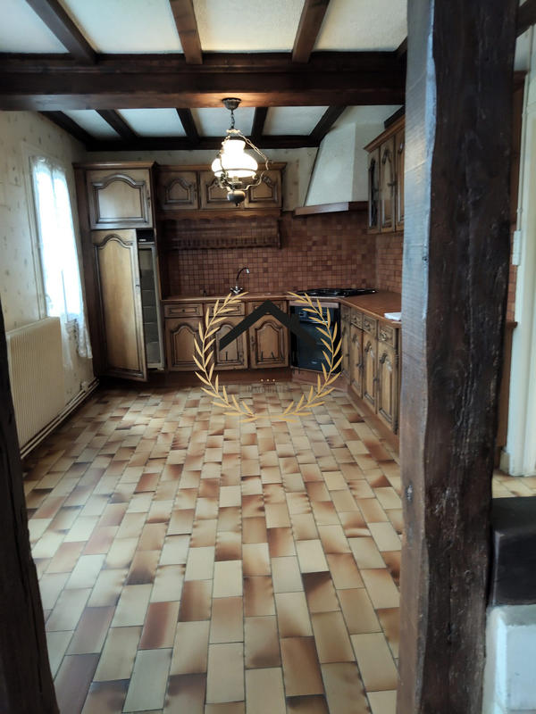 Maison ancienne - 97 m² - 4 pièces