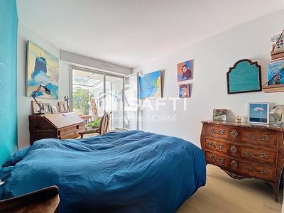 Appartement - 108 m² - 6 pièces