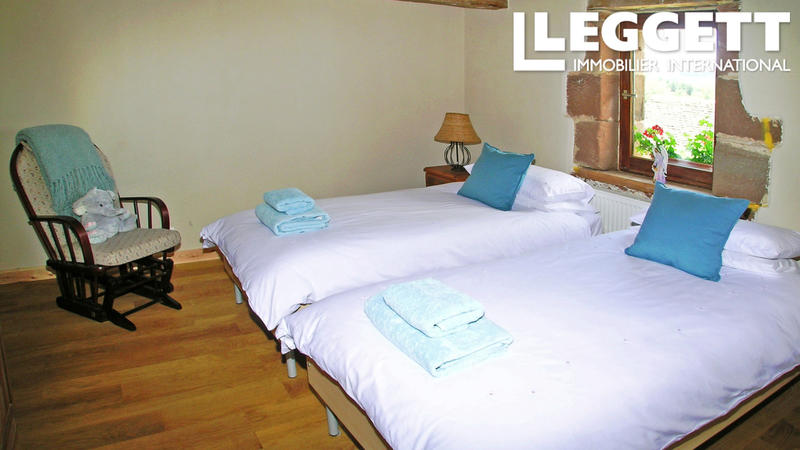 Maison - 193 m² - 8 pièces