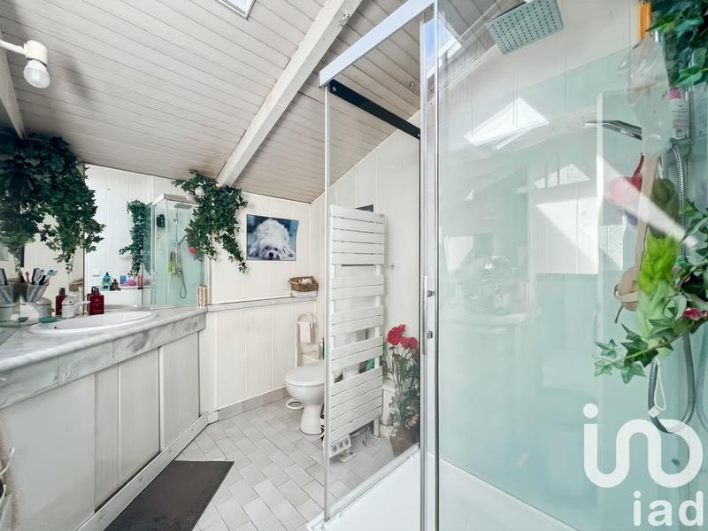 Maison - 98 m² - 5 pièces