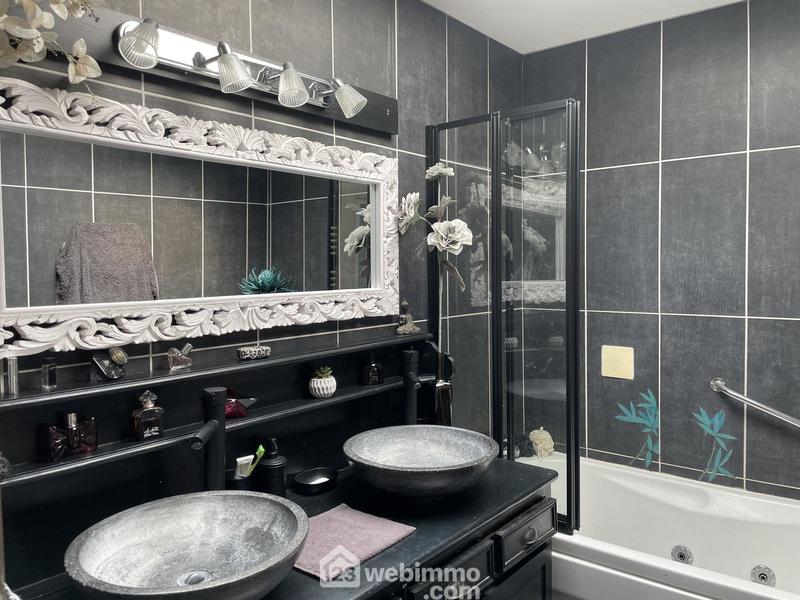 Maison de ville - 129 m² - 6 pièces