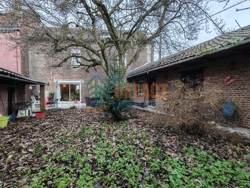 Maison - 170 m² - 7 pièces