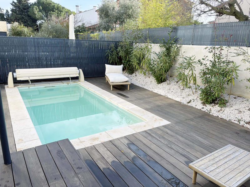 Maison - 98 m² - 4 pièces