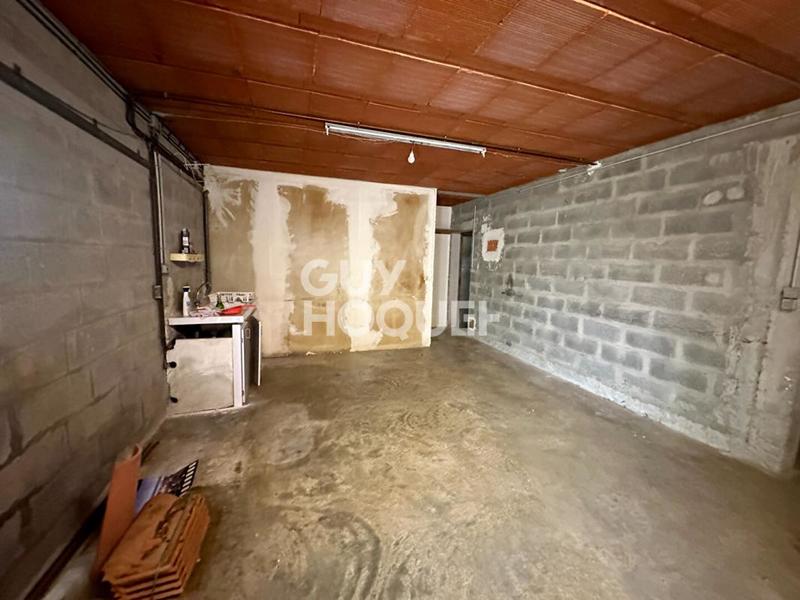 Maison - 170 m² - 9 pièces