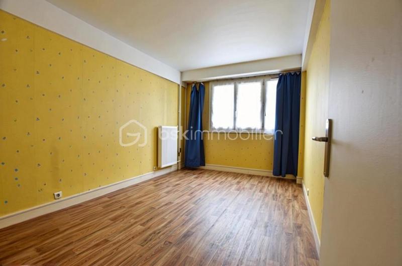 Appartement - 82 m² - 4 pièces