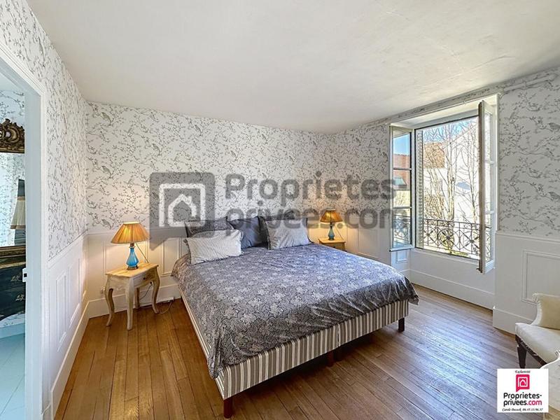 Propriété - 266 m² - 11 pièces