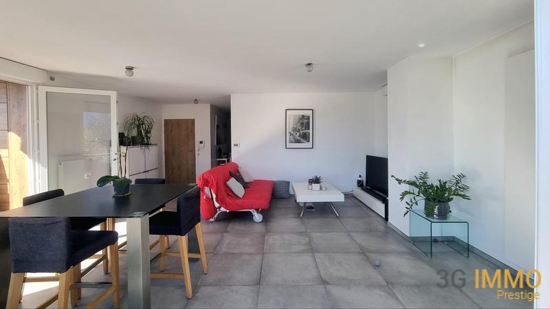 Appartement - 89 m² - 3 pièces