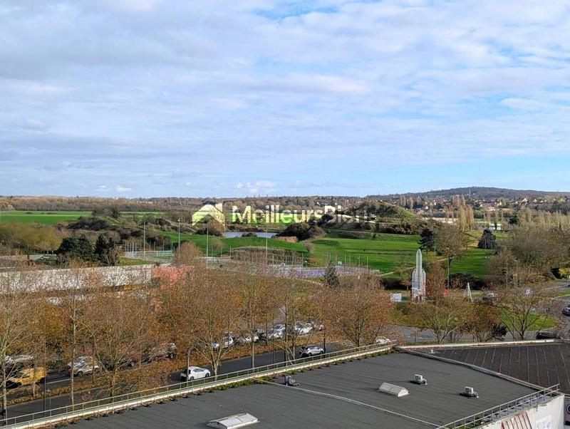 Appartement - 81 m² - 4 pièces