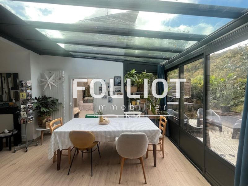 Maison - 114 m² - 6 pièces