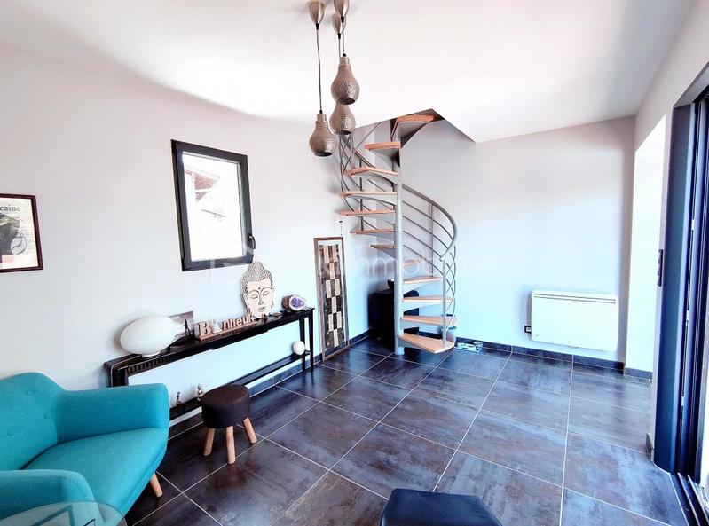 Villa - 187 m² - 6 pièces