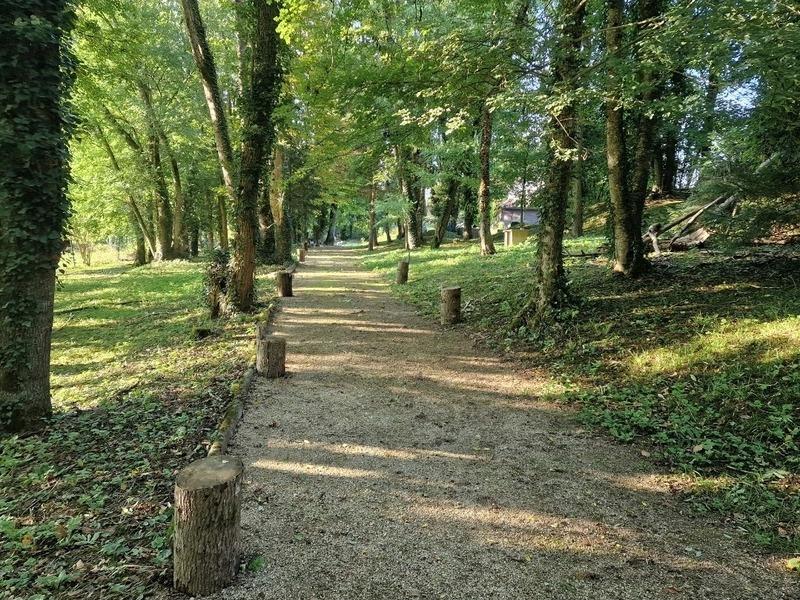 Propriété - 180 m² - 7 pièces