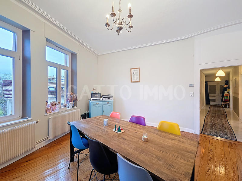 Appartement - 153 m² - 4 pièces