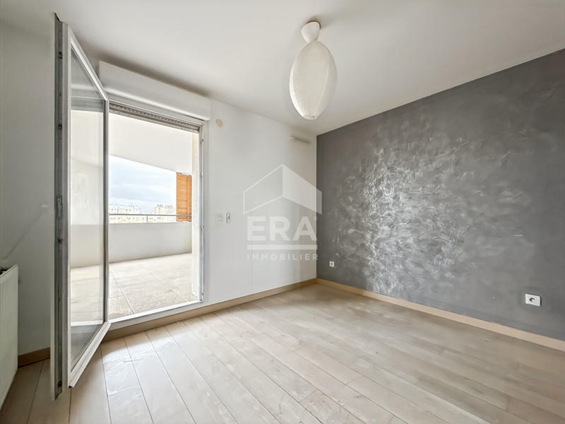 Appartement - 86 m² - 4 pièces