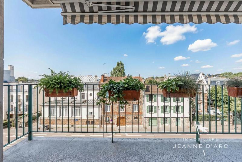 Appartement - 121 m² - 4 pièces