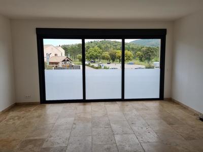 Local commercial - 64 m²