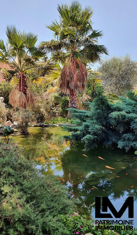 Villa - 258 m² - 7 pièces