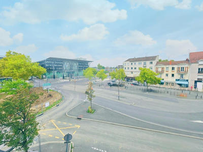 Bureau - 56 m² - 2 pièces