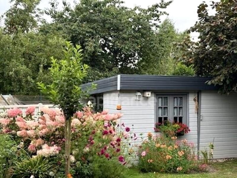 Maison - 140 m² - 9 pièces