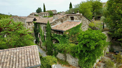 Maison - 139 m² - 5 pièces