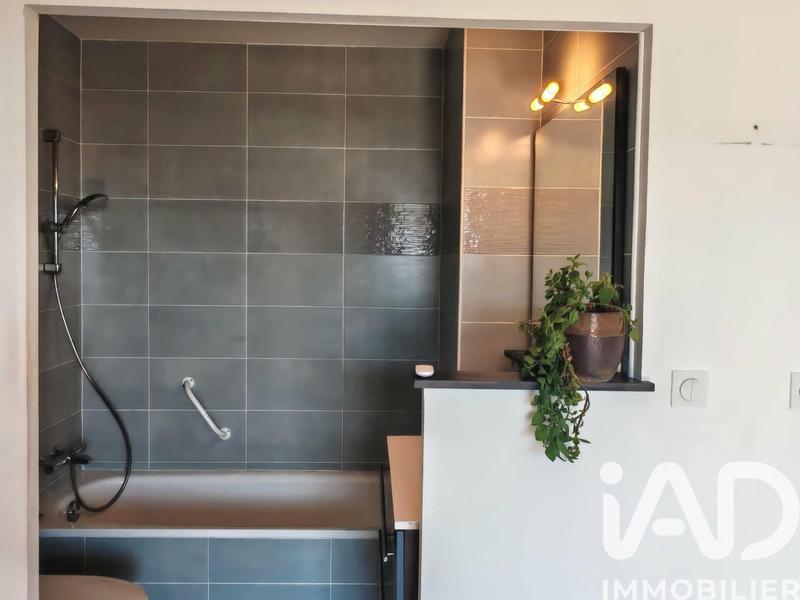 Appartement - 100 m² - 4 pièces