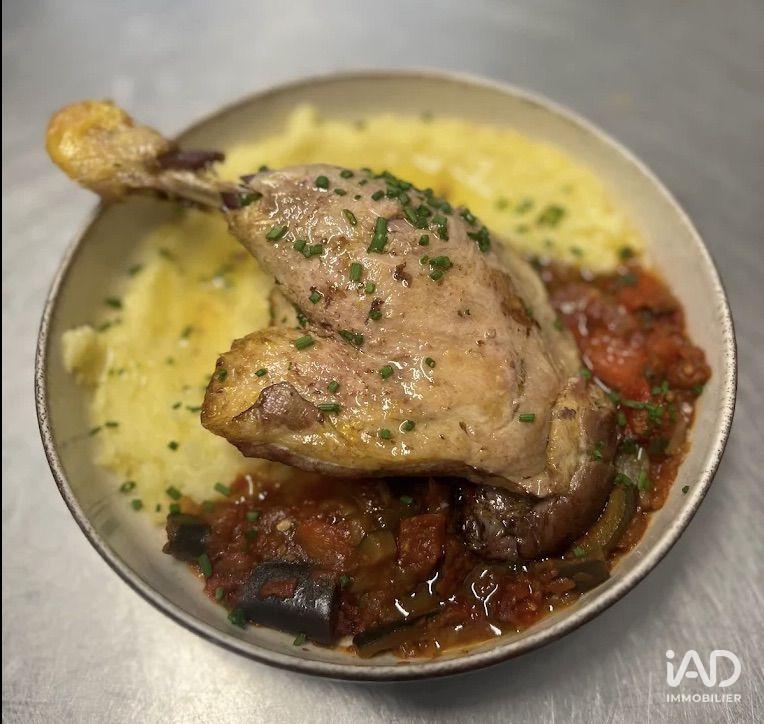 Local commercial - 102 m²