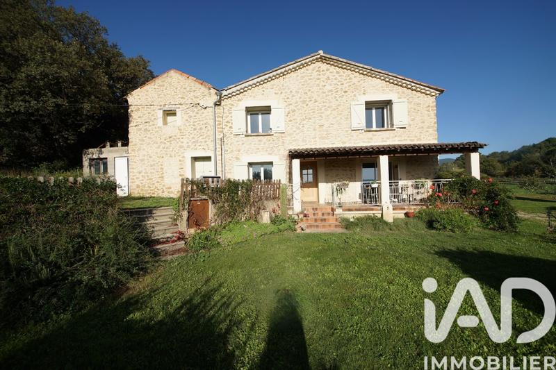 Maison - 158 m² - 6 pièces