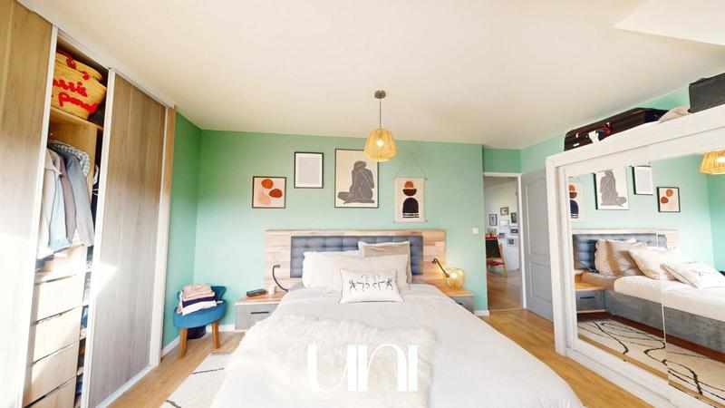 Maison - 162 m² - 6 pièces