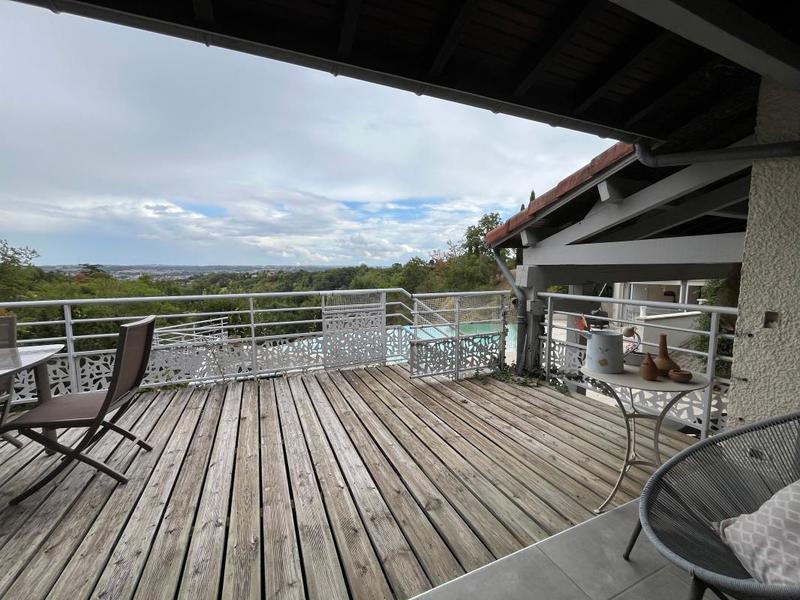 Maison d'architecte - 198 m² - 5 pièces