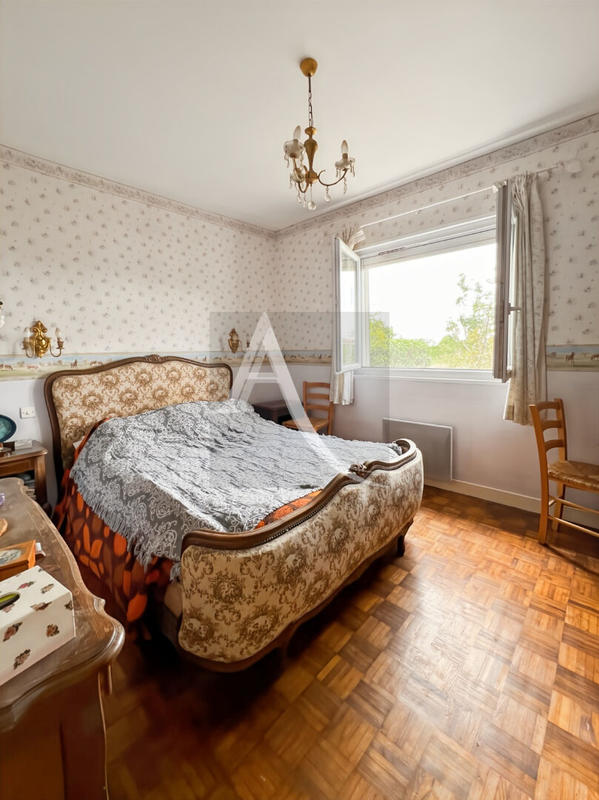 Maison - 97 m² - 5 pièces