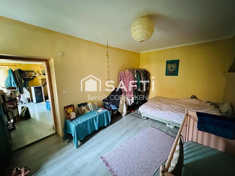 Maison - 300 m² - 8 pièces