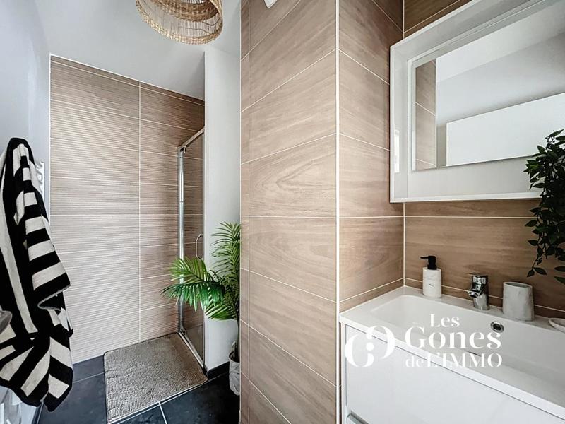 Appartement - 117 m² - 5 pièces