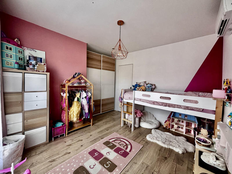 Maison - 87 m² - 4 pièces