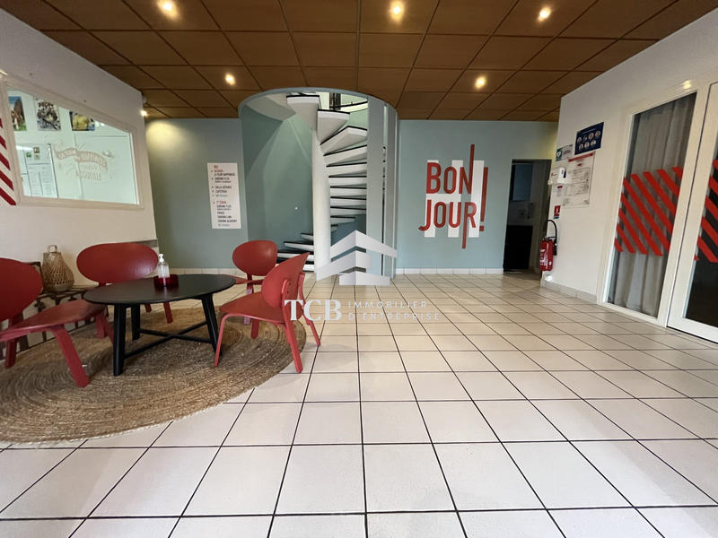 Local d'activités - 2 358 m²