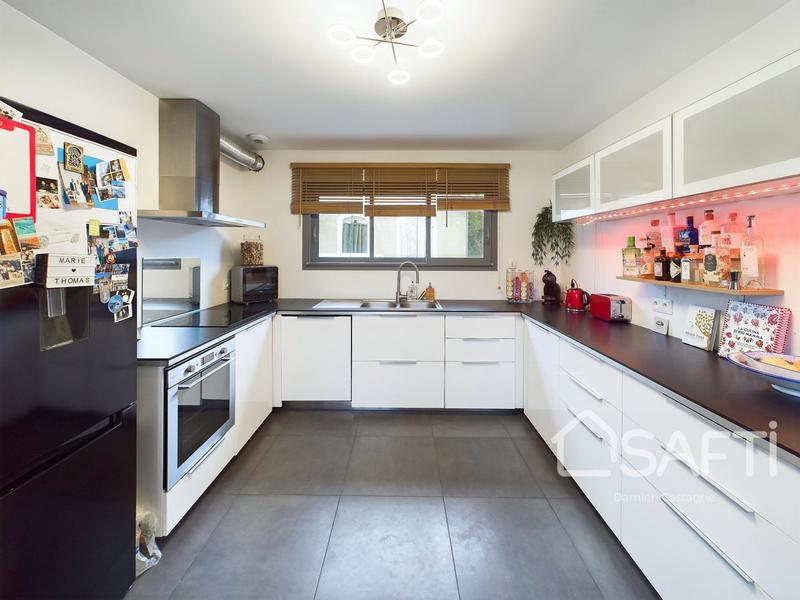 Maison - 140 m² - 4 pièces