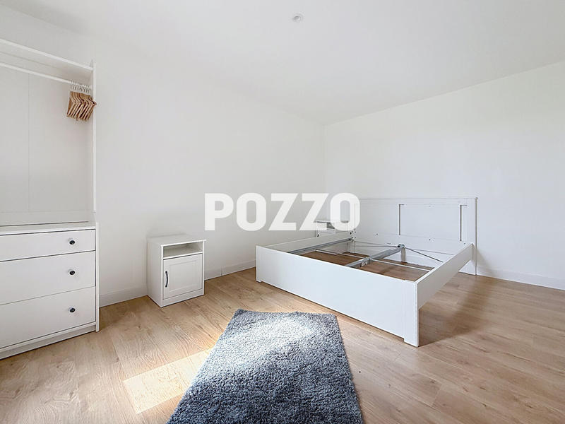 Maison - 90 m² - 5 pièces