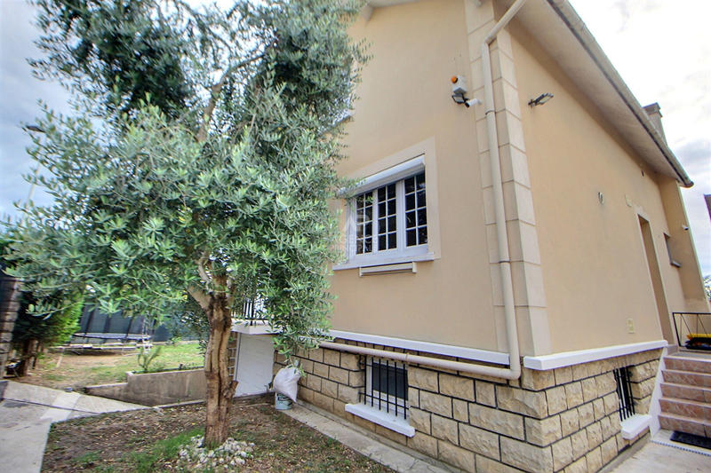 Maison - 113 m² - 7 pièces