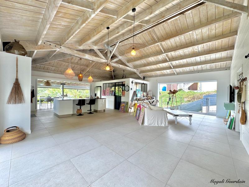 Maison - 141 m² - 5 pièces