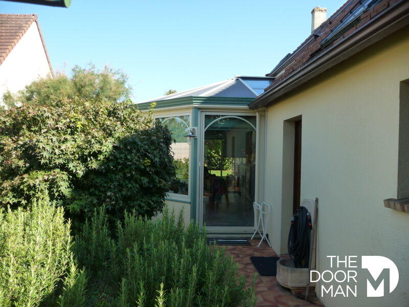 Demeure - 201 m² - 6 pièces